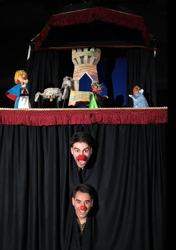 Un Guiñol de Narices - Poster