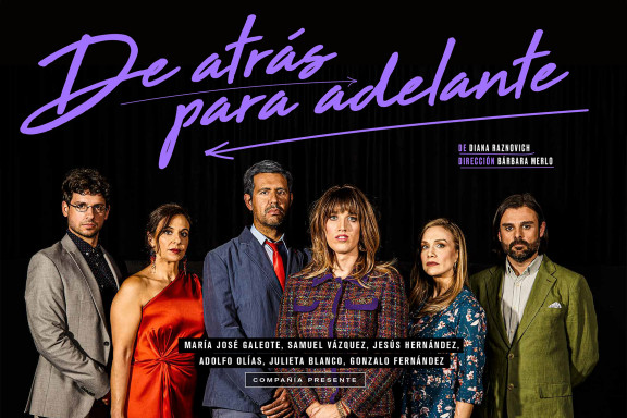 De atrás para adelante